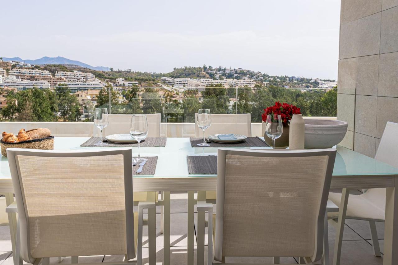 Apartamento Magnificent Frontline Golf Penthouse In Navigolf La Cala De Mijas Exterior foto